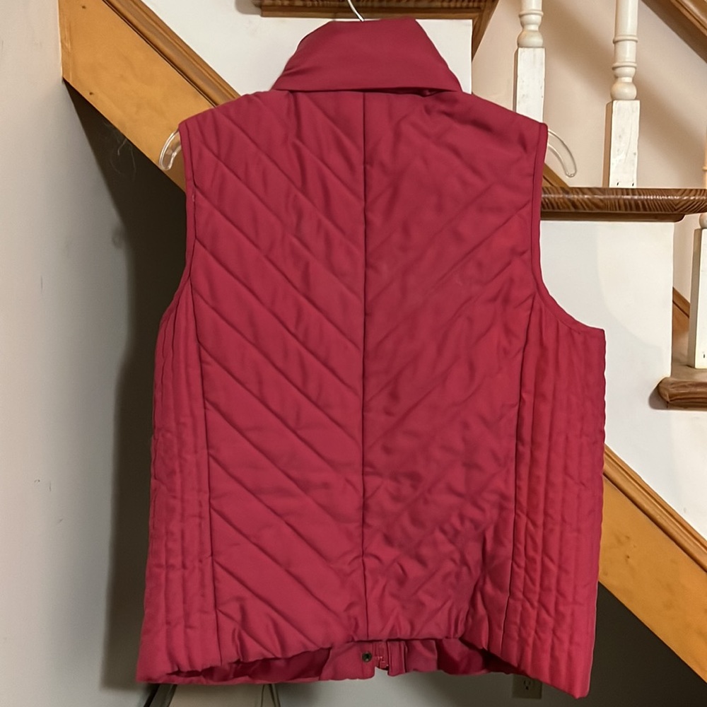 Jones New York Sport Vest - Picture 12 of 13